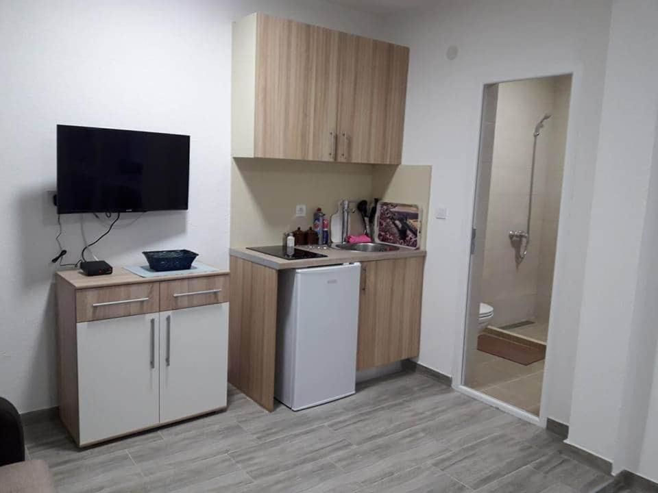 Гостевой дом Apartments L. Draskovic Сутоморе-15